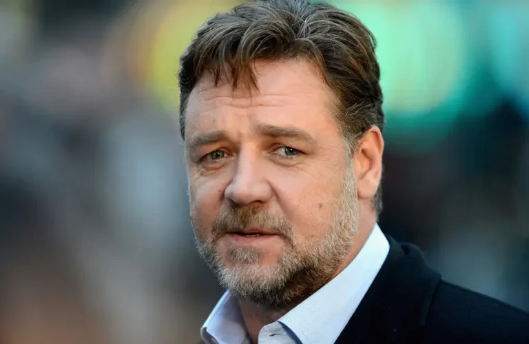 Russell Crowe Net Worth